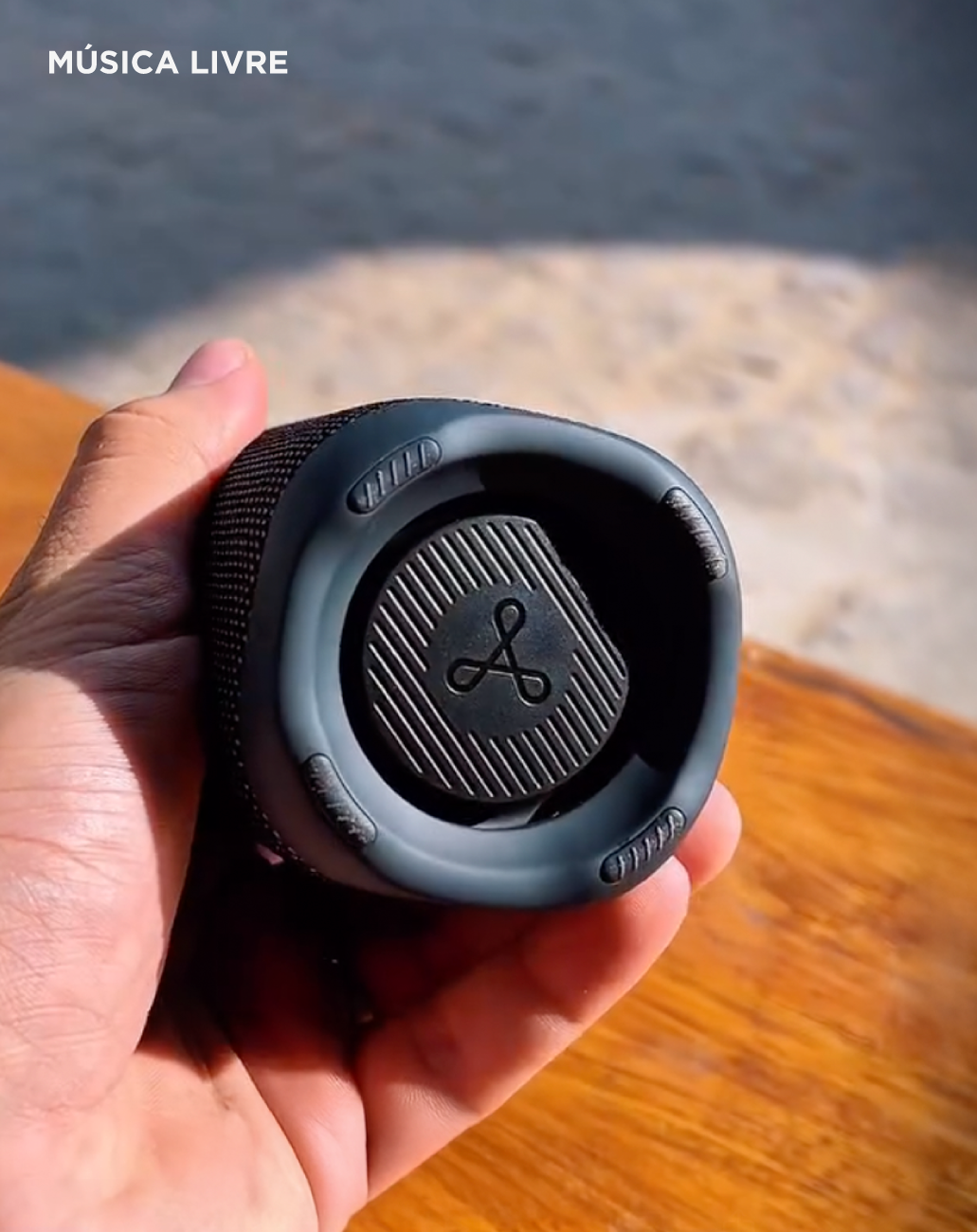 Caixa de som TRIBIT StormBox 2 Bluetooth